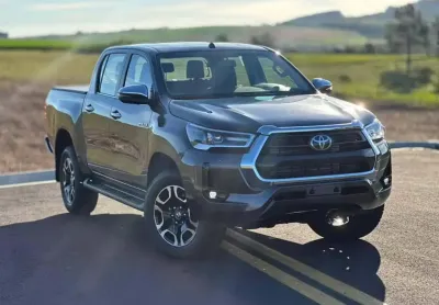 Toyota hilux srx 4x4 2.8 - cinza - 2025/2025