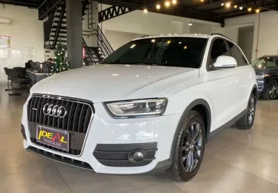 Audi Q3 S-tronic - Branca - 2012/2013