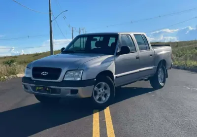 Chevrolet s-10 pick-up std 2.8 4x4 turbo - prata - 2002/2003