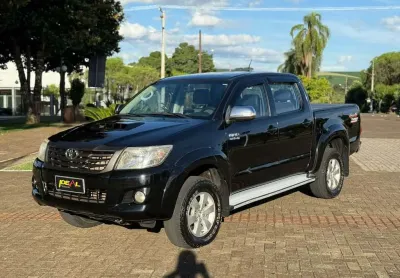 Toyota Hilux CD 4X4 SRV - Preta - 2011/2012