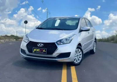 Hyundai HB20S 1.0 Unique - Prata - 2018/2019