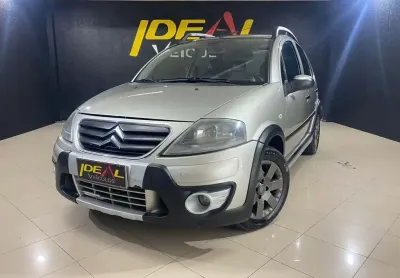 Citroën C3 Citroen C3 1.4 Flex 8V 5p  - Prata - 2011/2012