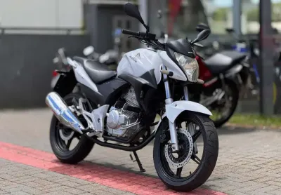 Honda CB 300 R - Branca - 2012/2012