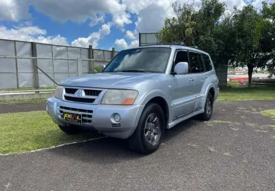 Mitsubishi Pajero Full GLS/GLS/PKHPE 3.2 Dies.TI 5p - Prata - 2003/2004