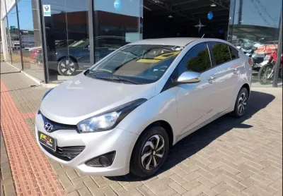 Hyundai HB20S 1.6 Comfort Style - Prata - 2015/2015