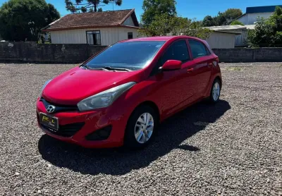 Hyundai HB20 1.6 Comfort - Vermelha - 2013/2013