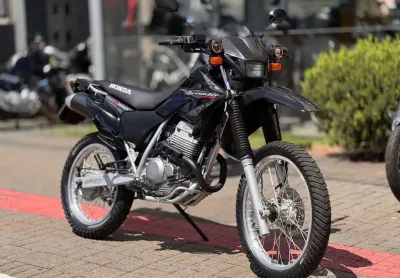 Honda XR 250 TORNADO - Preta - 2007/2008