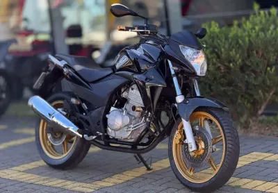 Honda CB 300 R - Preta - 2013/2013