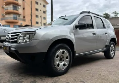 Renault Duster Expression 1.6  - Prata - 2013/2014