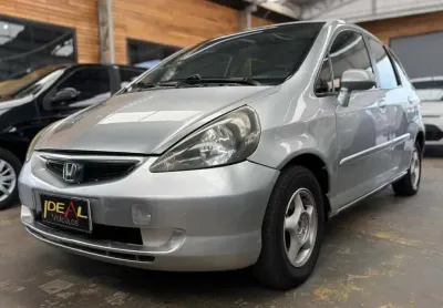 Honda Fit LX 1.4 - Prata - 2005/2006