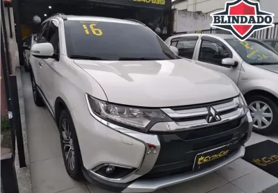 Mitsubishi outlander 2016 2.2 4x4 16v diesel 4p automático