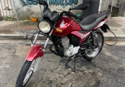 Cg 150 fan esi com frente a disco. moto revisada doc em dia 26 já pago .