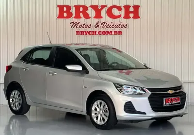 Chevrolet Onix HATCH LT 1.0 12V Flex 5p Mec.  - Prata - 2021/2022