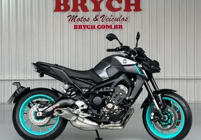 Yamaha mt-09 abs  - cinza - 2024/2025