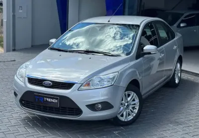 Focus sedan glx 2.0 16v (flex) 2013 ford