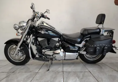 Suzuki boulevard c1500 2008 preta