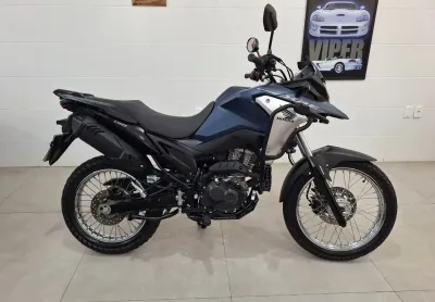 Moto Honda XRE 190 2025