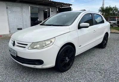 Woyage 1.0 2010 básico abaixo da Fipe 