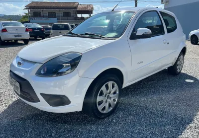 KA 1.0 2013 completo baixa km