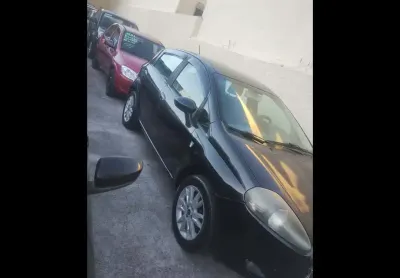 FIAT PUNTO ATTRACTIVE 1.4 Fire Flex 8V 5p