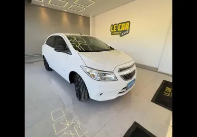 Onix hatch lt 1.0 8v flexpower 5p mec.