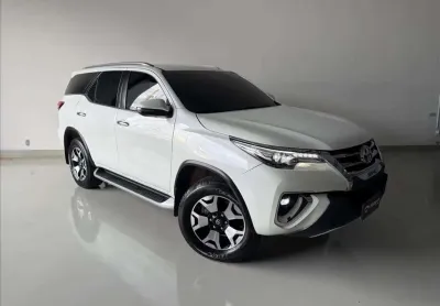 Toyota hilux sw4 2.8 srx diamond 4x4 7 lugares 16v turbo intercooler diesel 4p automático