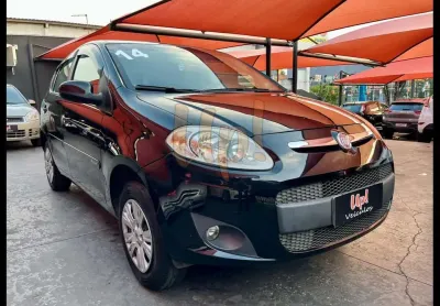 Fiat palio 1.4 4p flex attractive - preta - 2013/2014
