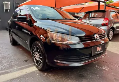 Volkswagen voyage  1.6 mi 8v 4p - preta - 2013/2014