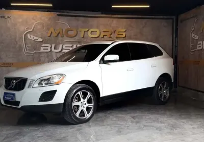 Volvo XC60 2.0 T5  5p  - Branca - 2012/2012
