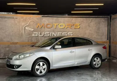 Renault Fluence Sed. Dynamique 2.0 16V FLEX Aut.  - Prata - 2011/2011