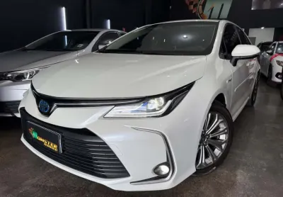 Toyota corolla altis hv 2021