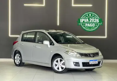 Nissan Tiida Flex Automático