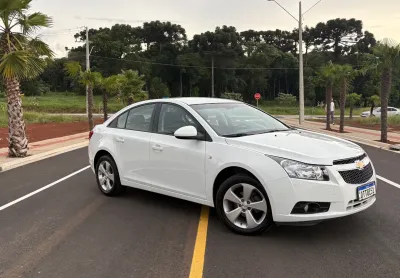 Chevrolet Cruze LT 1.8 Automático 