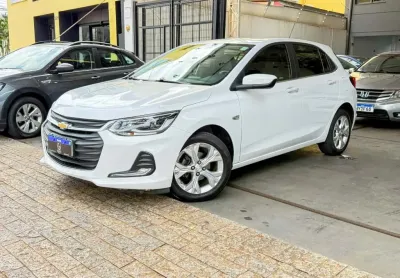 ONIX HATCH PREM. 1.0 12V TB Flex 5p Aut.