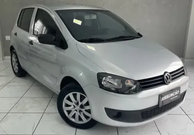 Carro completo, ideal para o dia a dia e viagens!