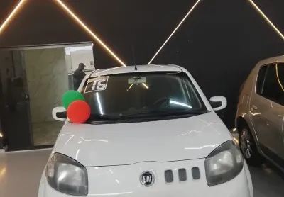 Uno Vivace impecável 