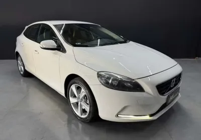 Volvo V40 2013 2.0 t4 dynamic turbo gasolina 4p automático