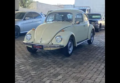 Volkswagen fusca 1300 1974 placa preta