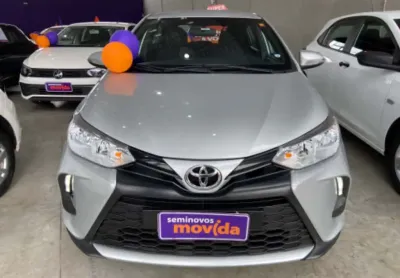 Toyota yaris yaris 1.5 xl plus connect cvt