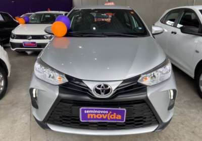 Toyota yaris yaris 1.5 xl plus connect cvt