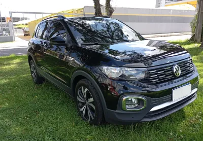 Tcross CL,perícia 100%, aceito troca, financiamento e carta de crédito.