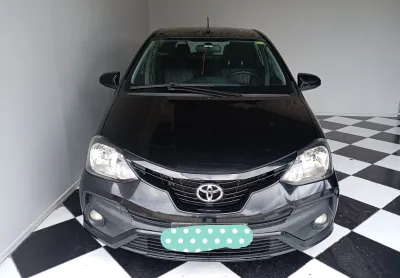 Toyota Etios Hatch X 1.3,100% de tudo,periciado, revisado 