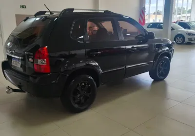 Tucson 2013 2.0 aut flex automático 