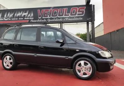 Zafira cd 2.0 2004 7 lugares