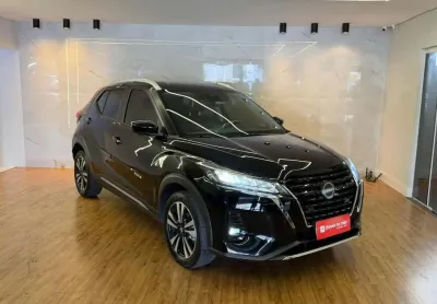 Nissan kicks exclusive cvt 2023