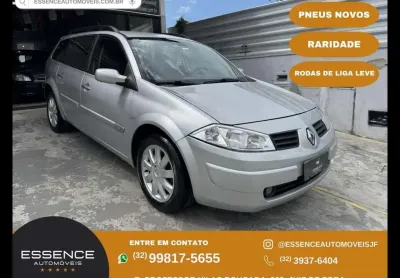 Renault Mégane Grand Tour Megane Grand Tour Dynamique 2.0 16V Mec.  - Prata - 2011/2011