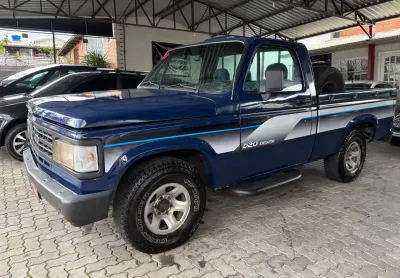 D-20 4.0 custom de luxe  pneus novos revisado há mais de 20 anos mesmo dono 