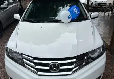 Honda city lx 1.5 automático veículo muito bem cuidado com qualidade honda