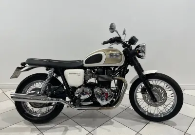 Triumph Bonevile T100