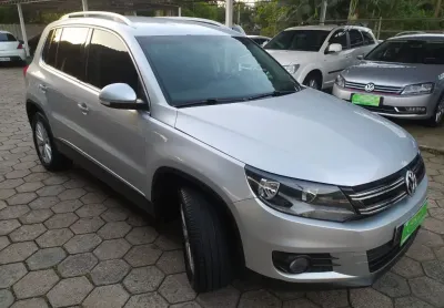 Tiguan 2.0 tsi carro com laudo de vistoria aprovado, carro intacto!
